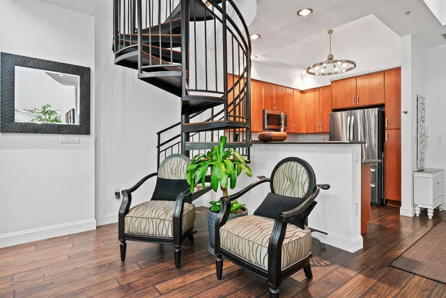 One City Plaza Unit 236 photo 9