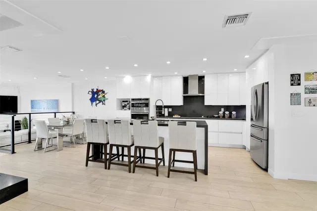 Residence photo 4