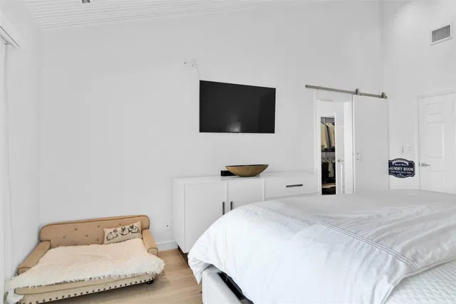 Residence photo 36