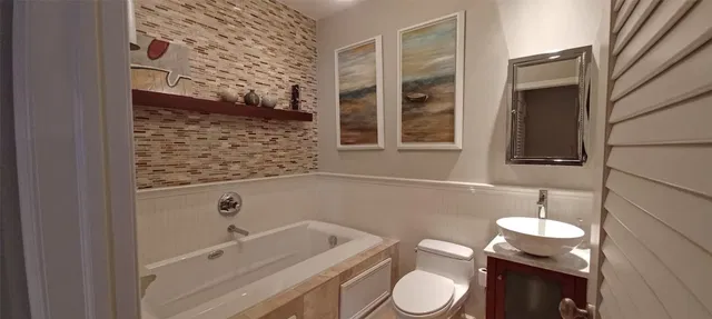  Residence photo 18