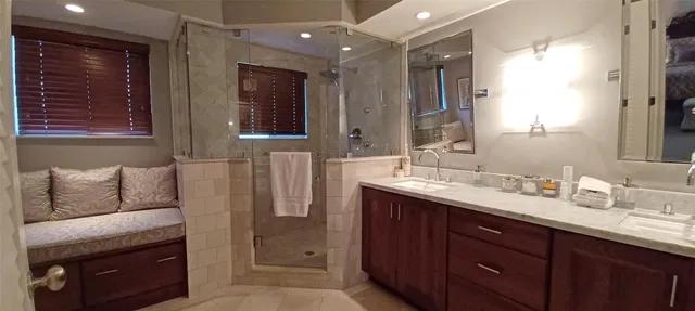  Residence photo 28