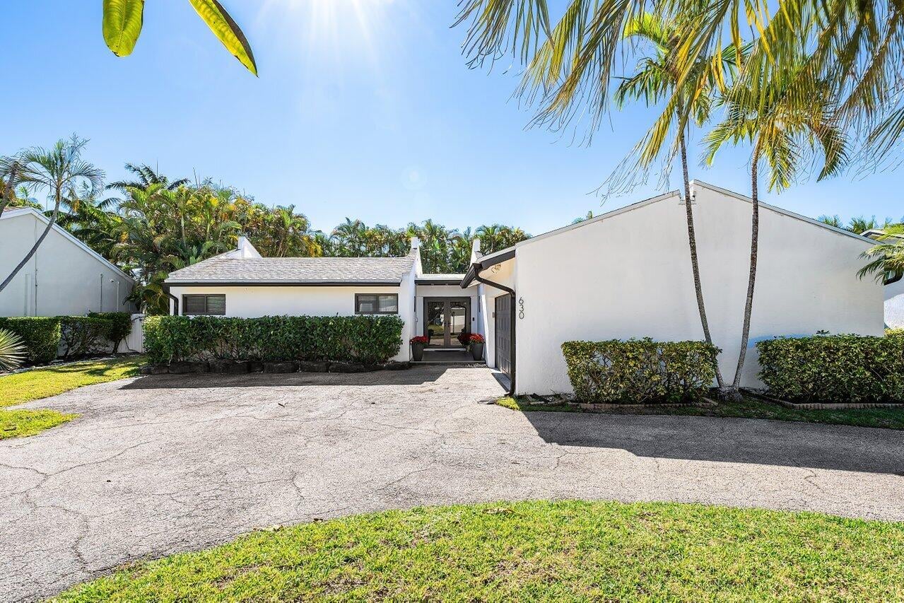 Residence photo 3