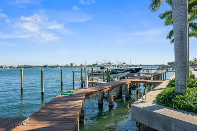 Flagler Landing Unit 401 photo 31