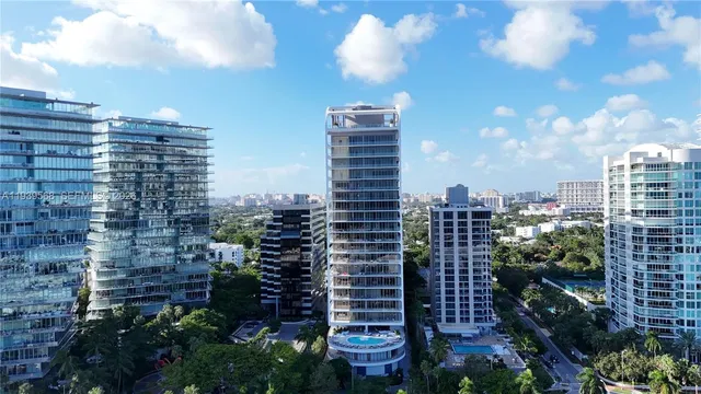 Mr. C Residences Coconut Grove 1602