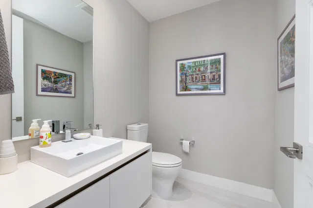 Tower 155 Unit 1107 photo 22
