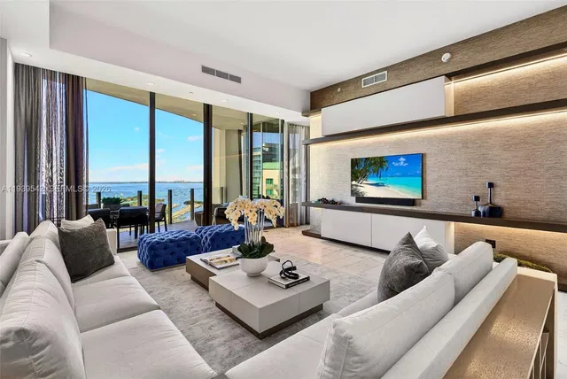 Park Grove 19B