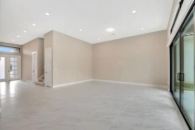 Boca Bridges Residence photo 6
