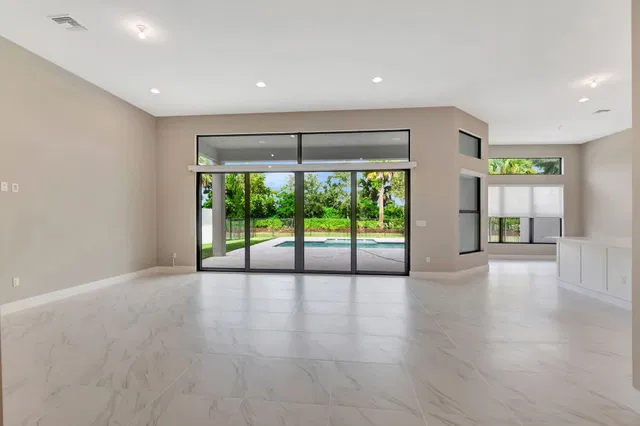 Boca Bridges Residence photo 8