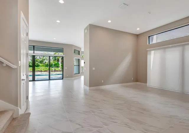 Boca Bridges Residence photo 9