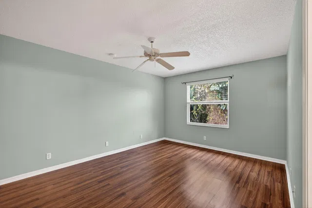 Residence photo 21
