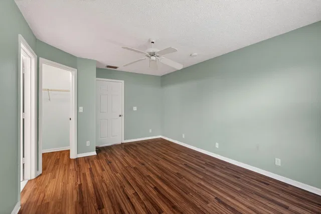 Residence photo 22