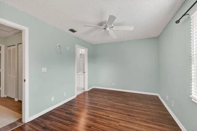 Residence photo 23