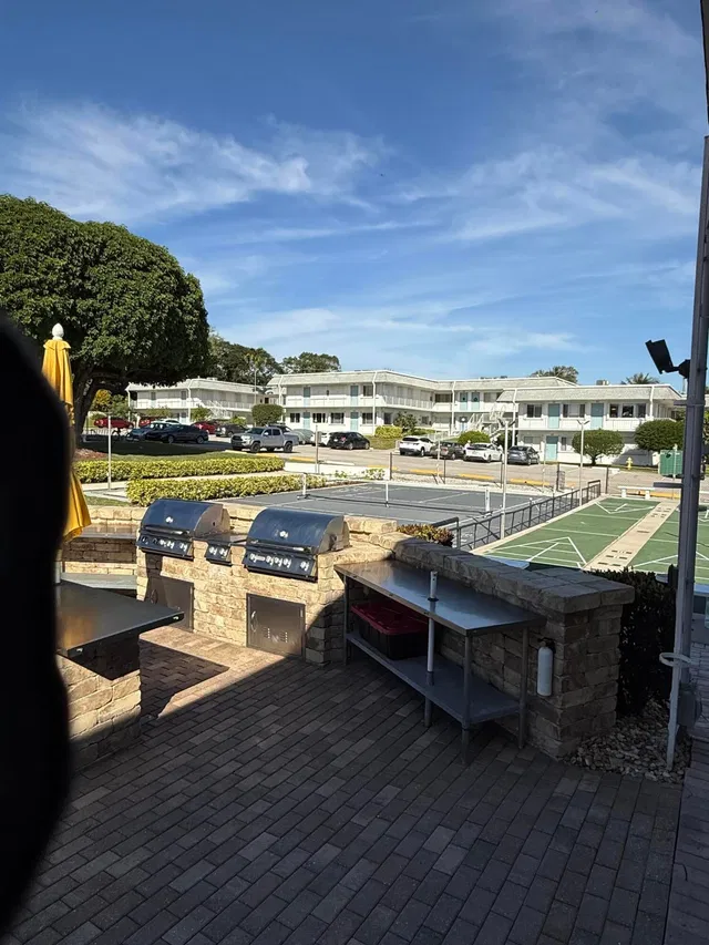  Unit 209 photo 15