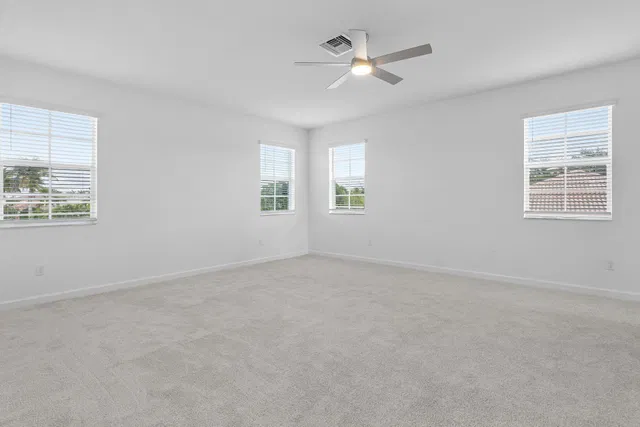  Residence photo 24