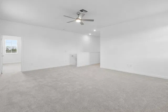  Residence photo 25