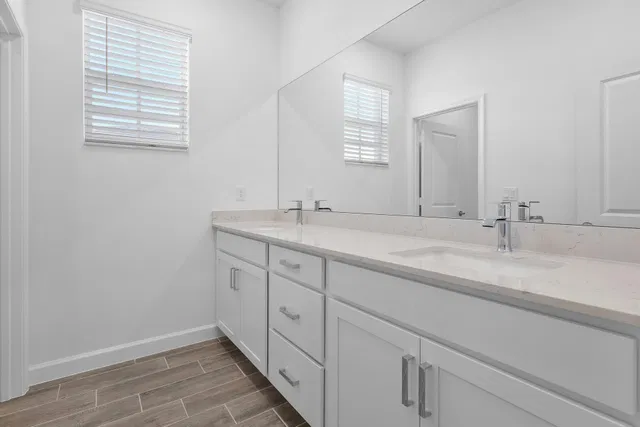  Residence photo 33