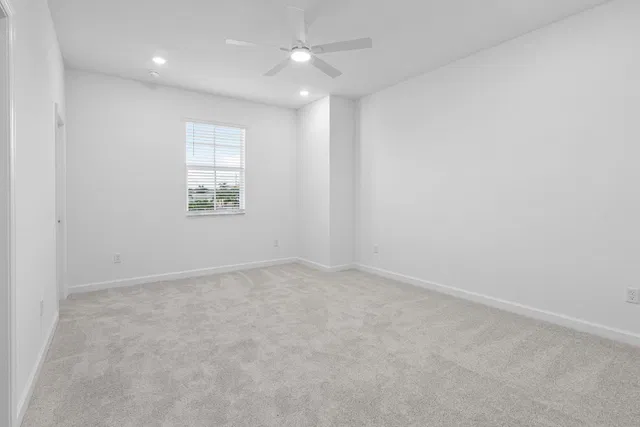  Residence photo 36