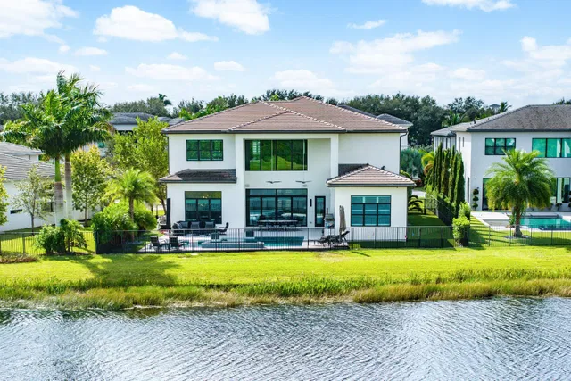 Boca Bridges Residence photo 57