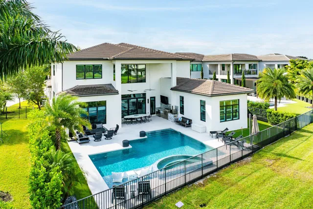 Boca Bridges Residence photo 58