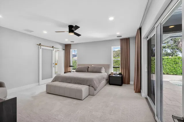 Residence photo 14