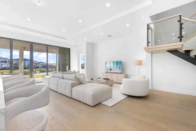 Artistry Palm Beach Gardens Residence photo 16