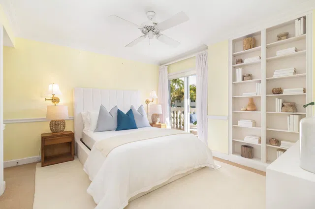 330 Cocoanut Row Unit 1b photo 8