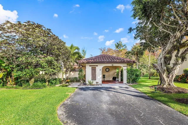Boca Lago Country Club Homes Unit 37-b photo 2