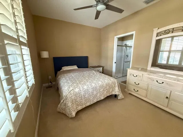 Residence photo 35