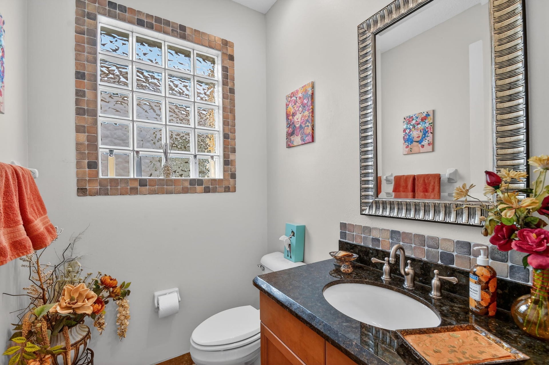 Residence photo 19