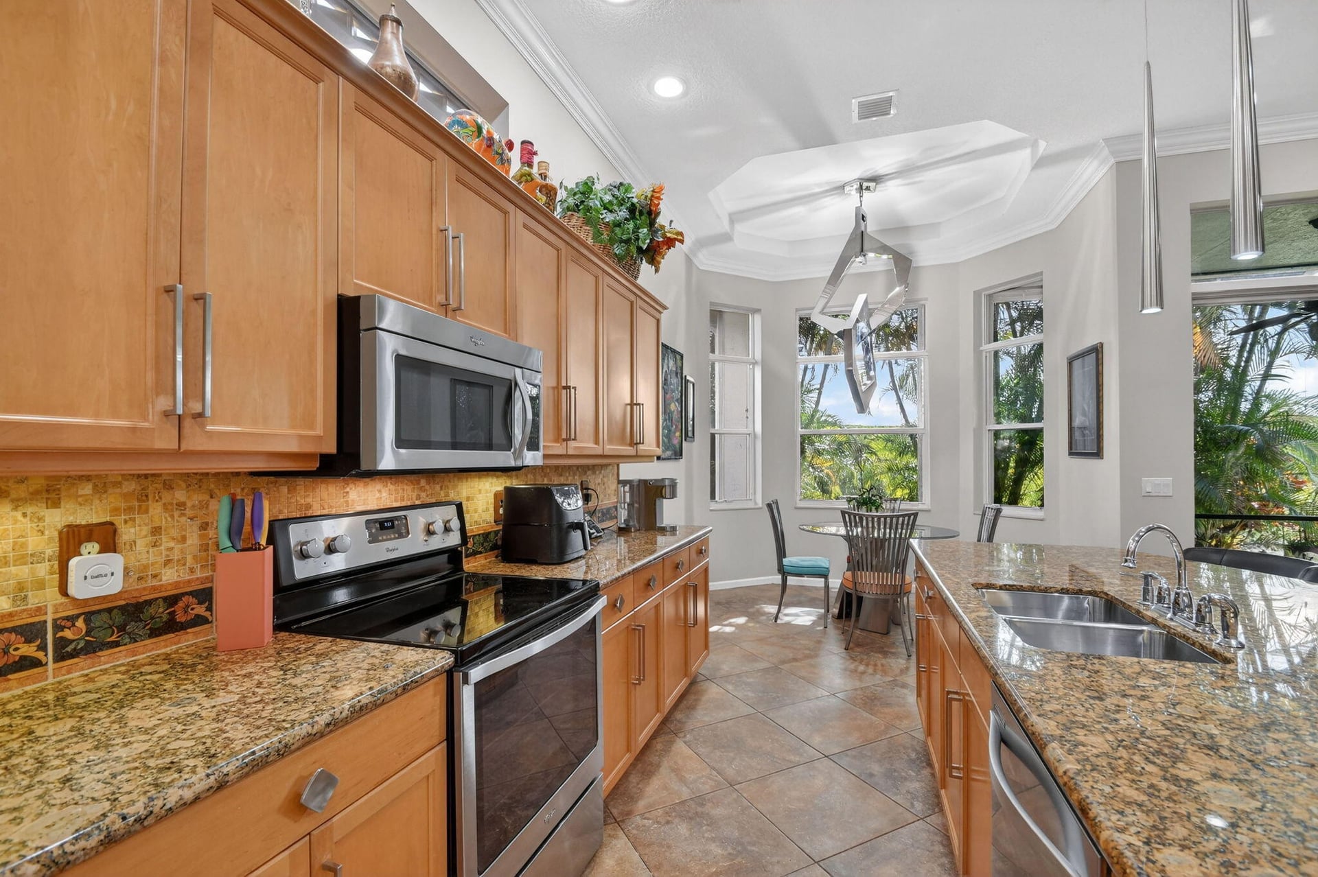 Residence photo 24