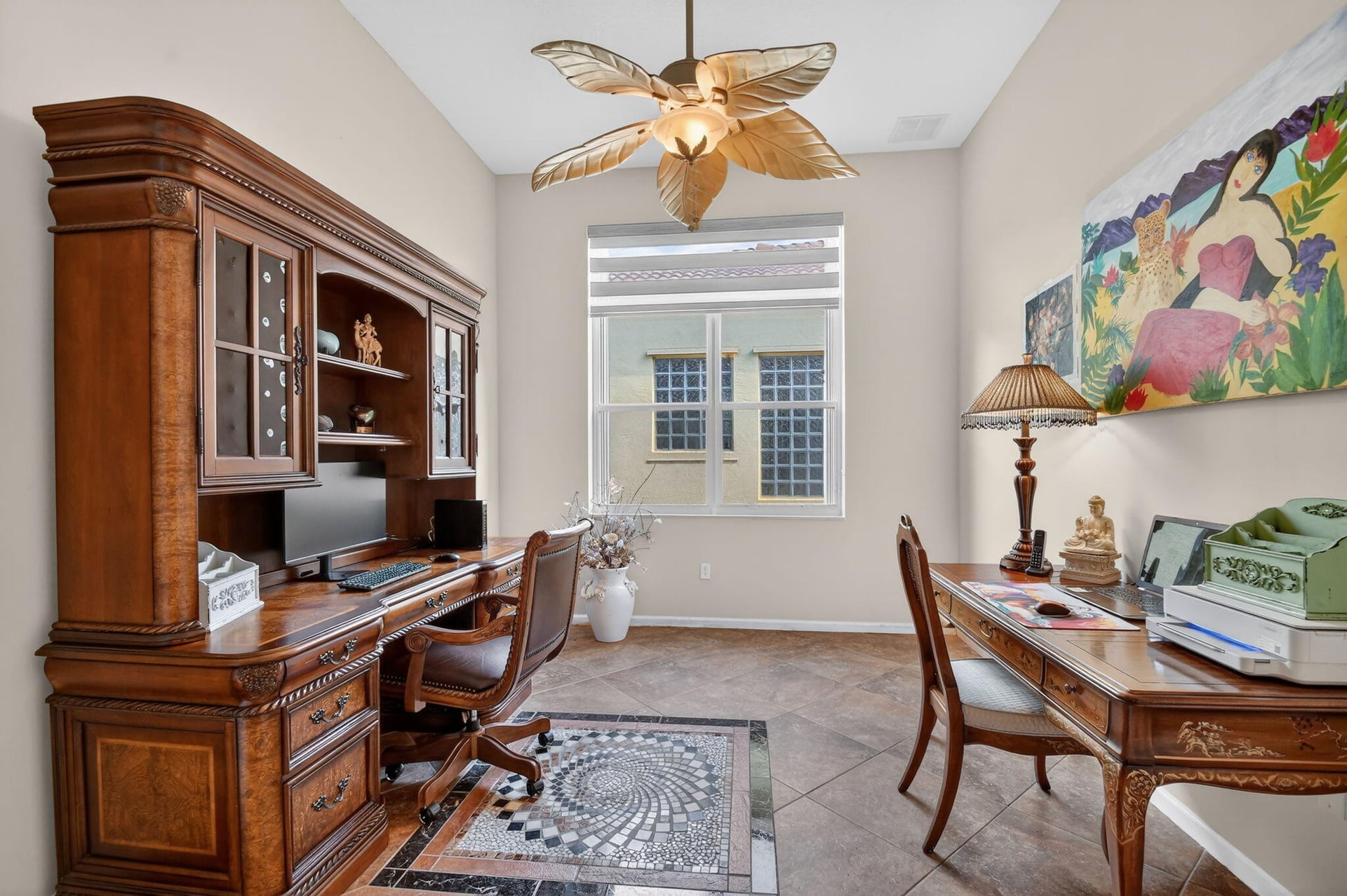 Residence photo 33