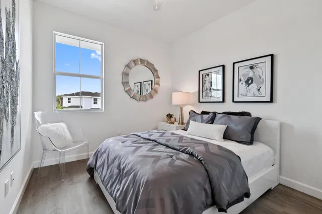 Residence photo 34