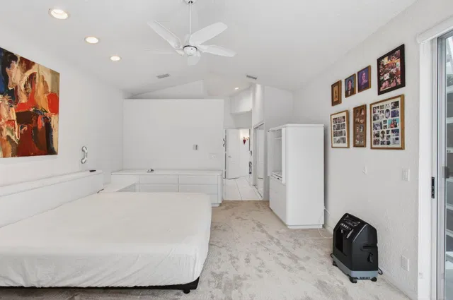 Residence photo 38