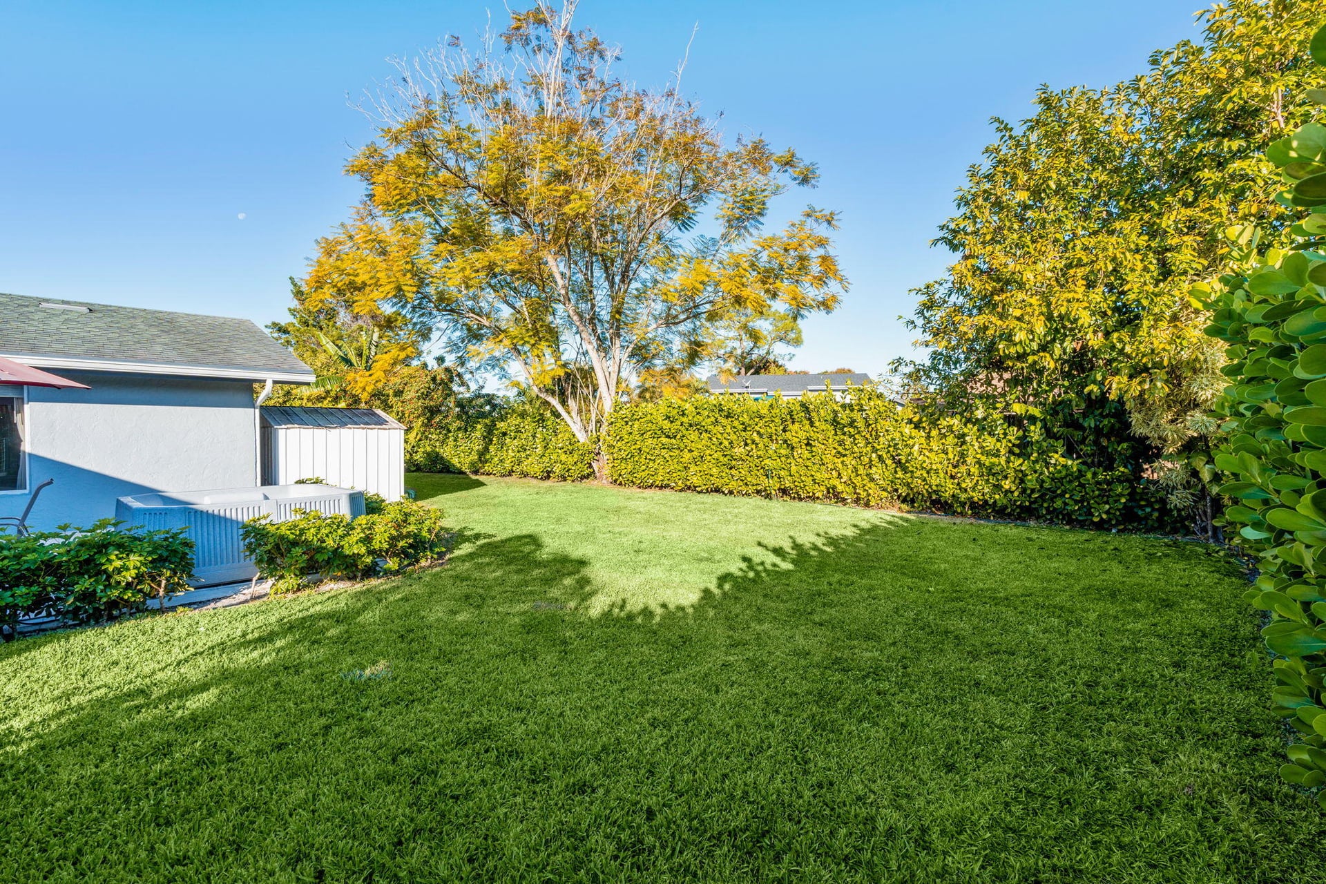  Residence photo 26