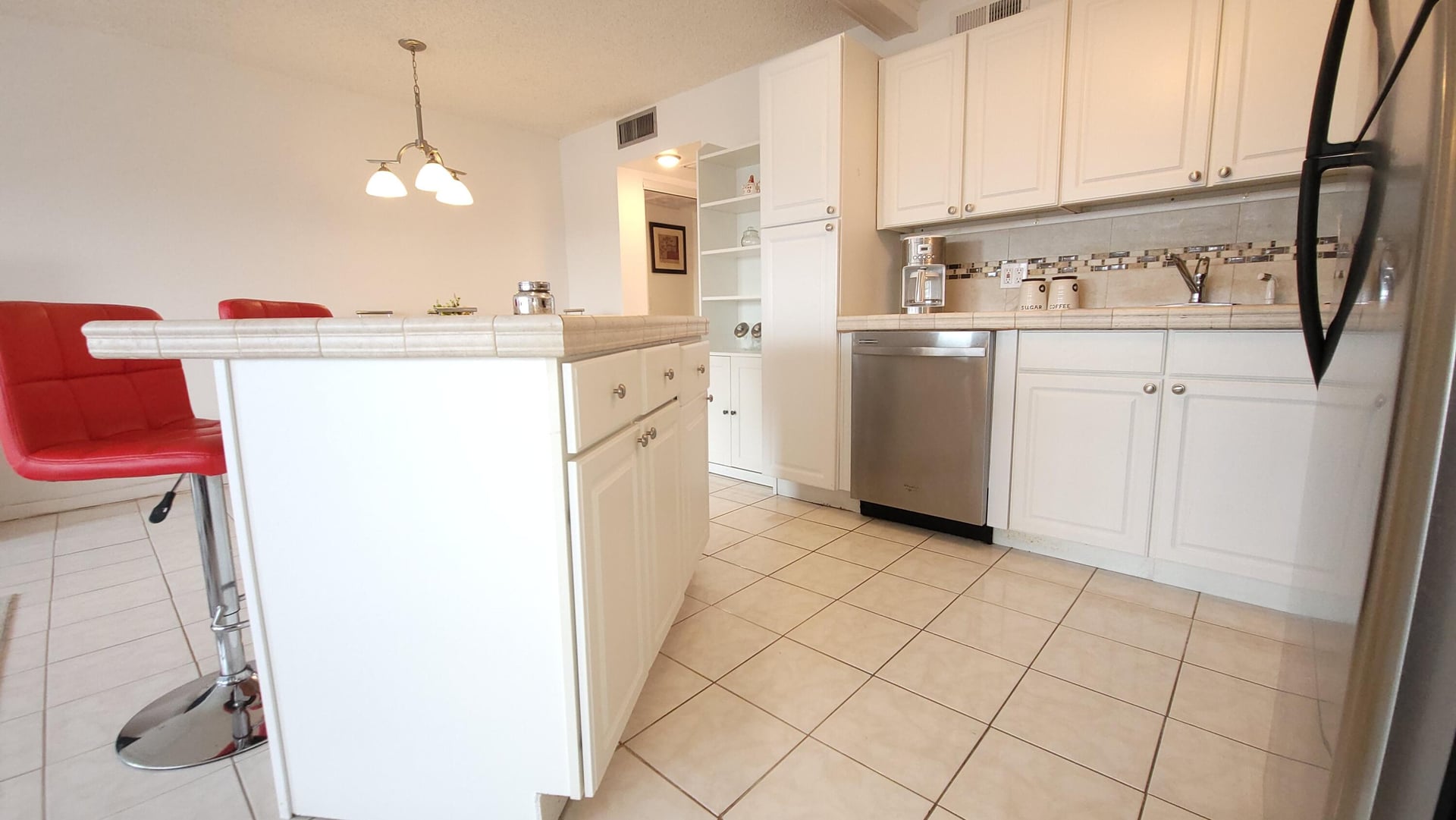  Residence photo 6