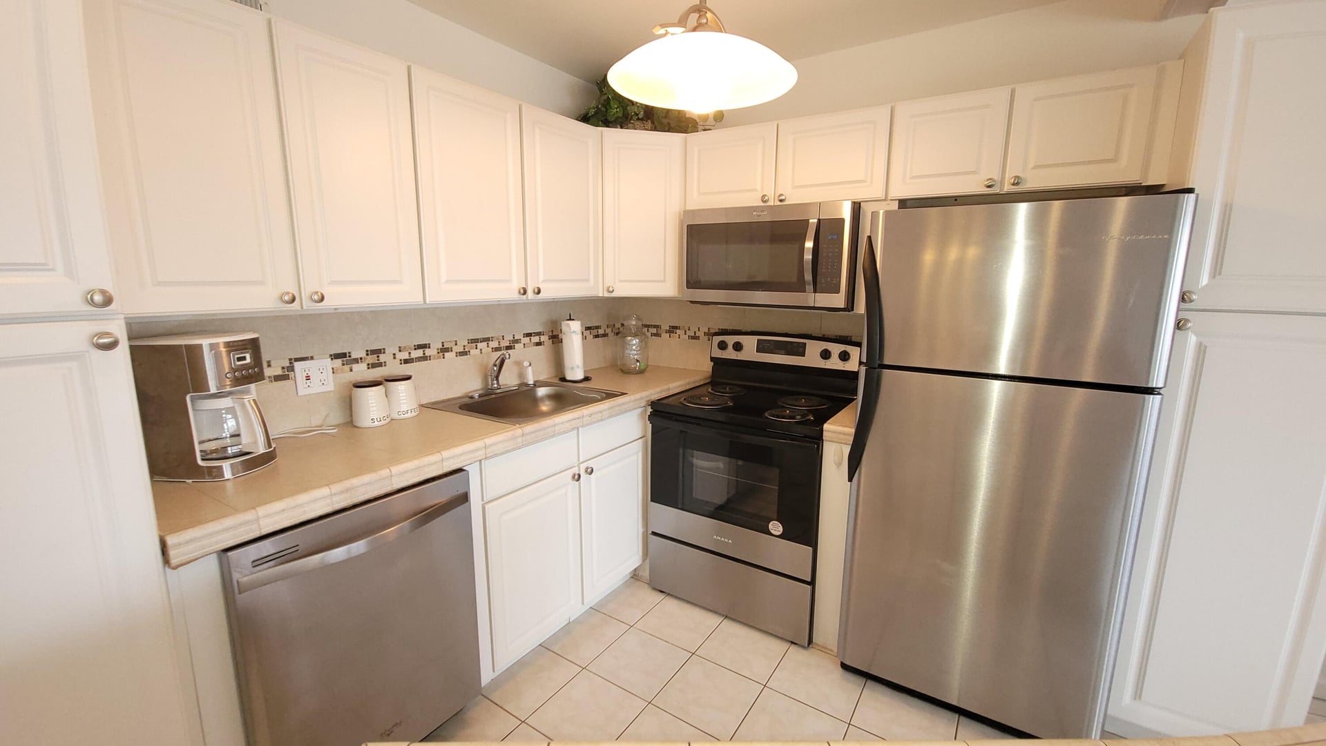  Residence photo 8