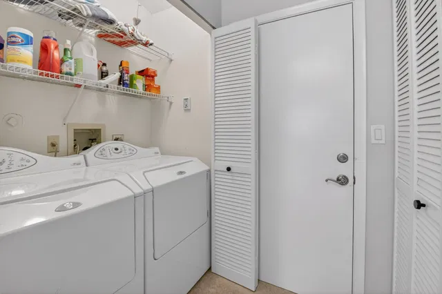 Residence photo 16