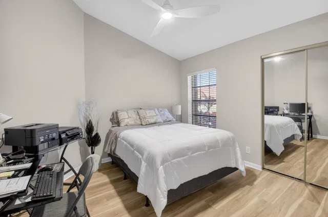  Residence photo 20