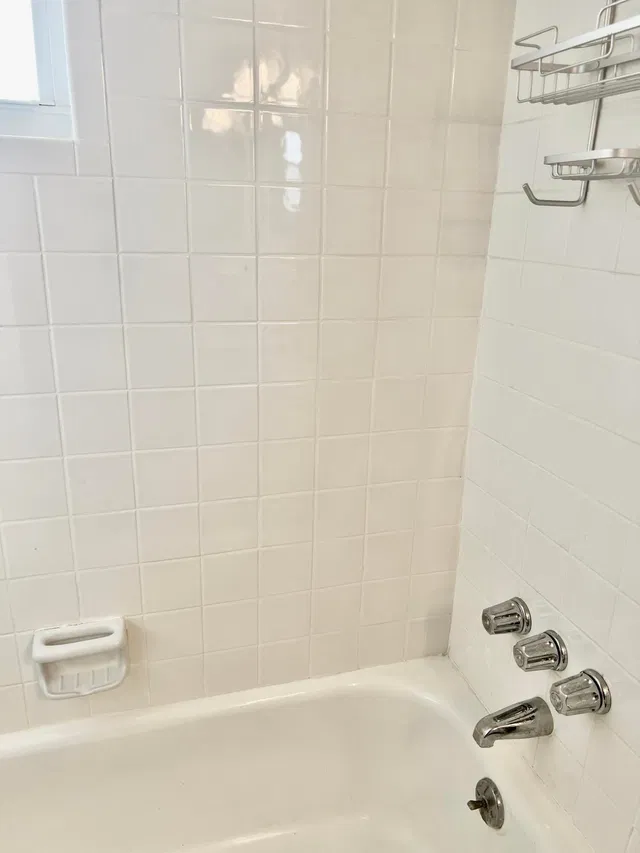 Unit 102 photo 15