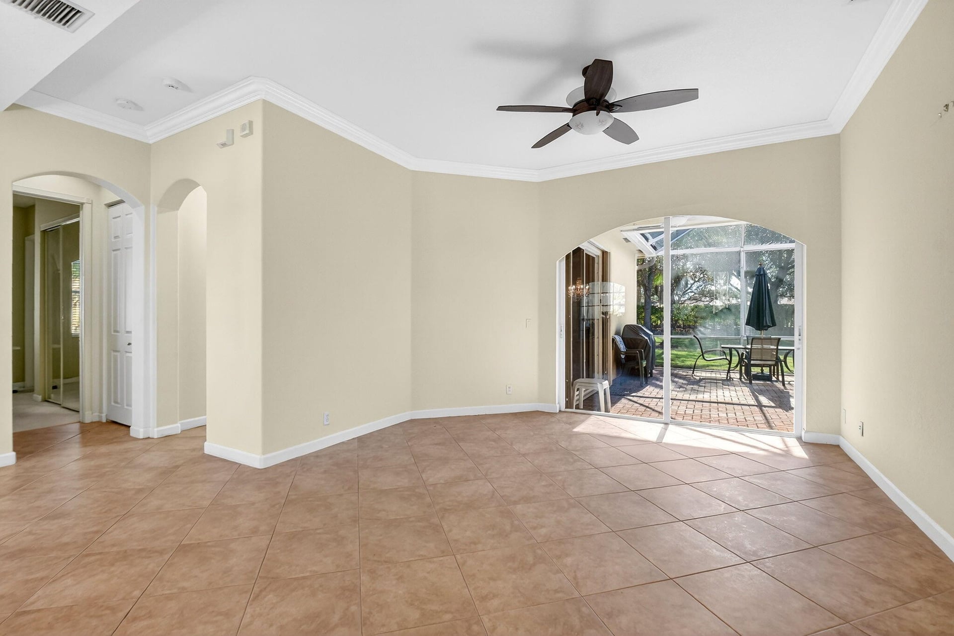 Residence photo 6