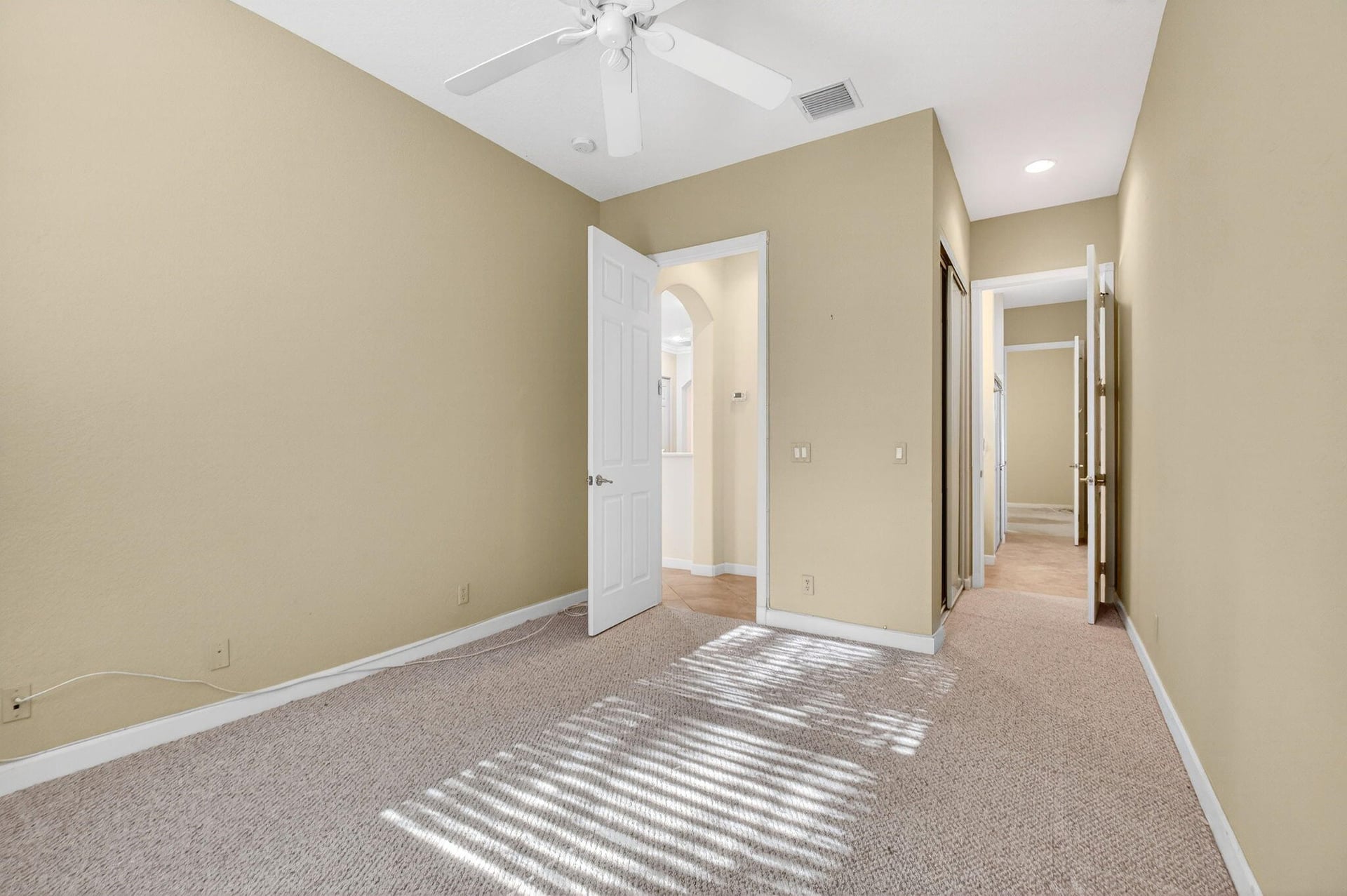Residence photo 39