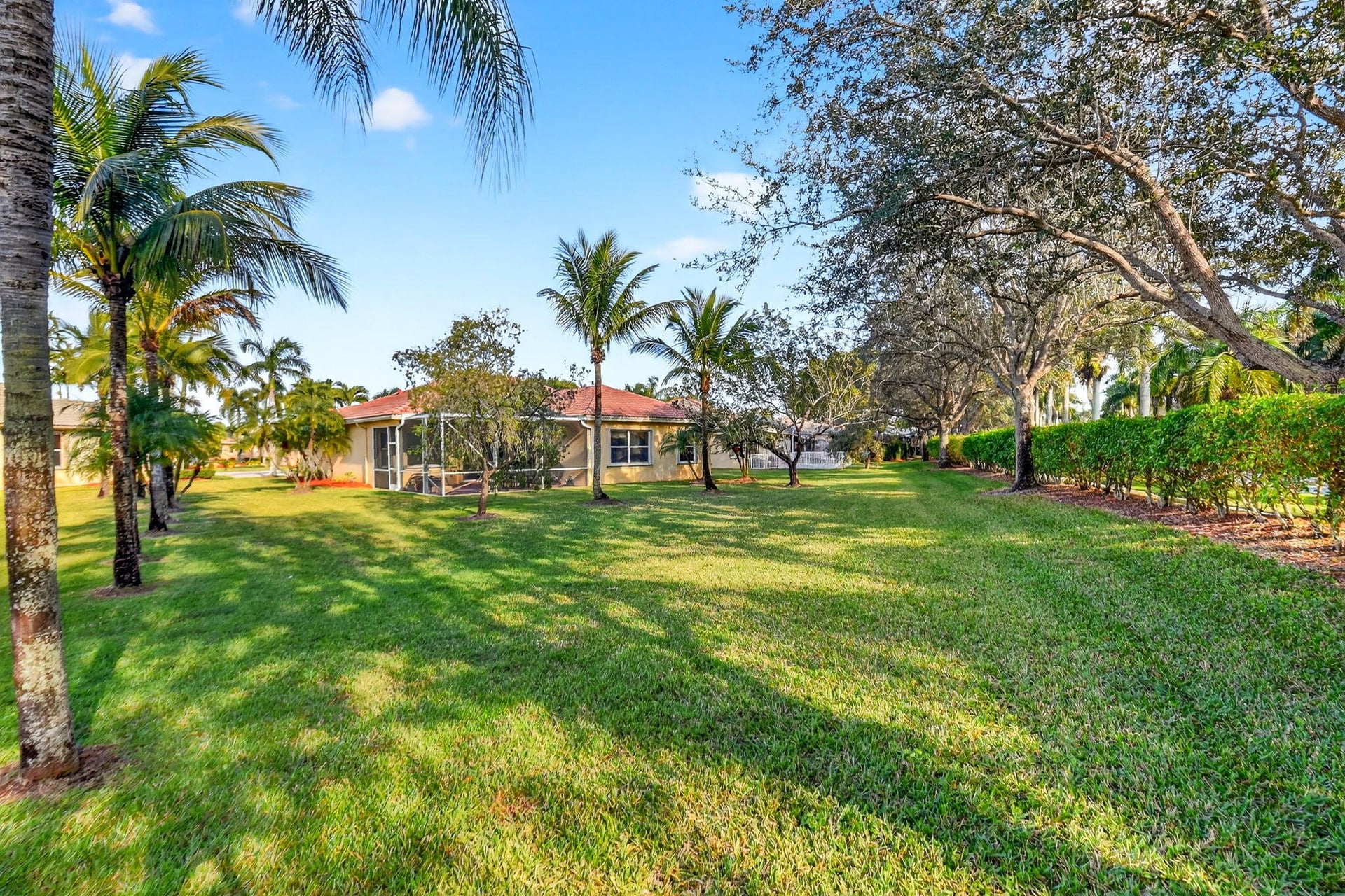 Residence photo 49