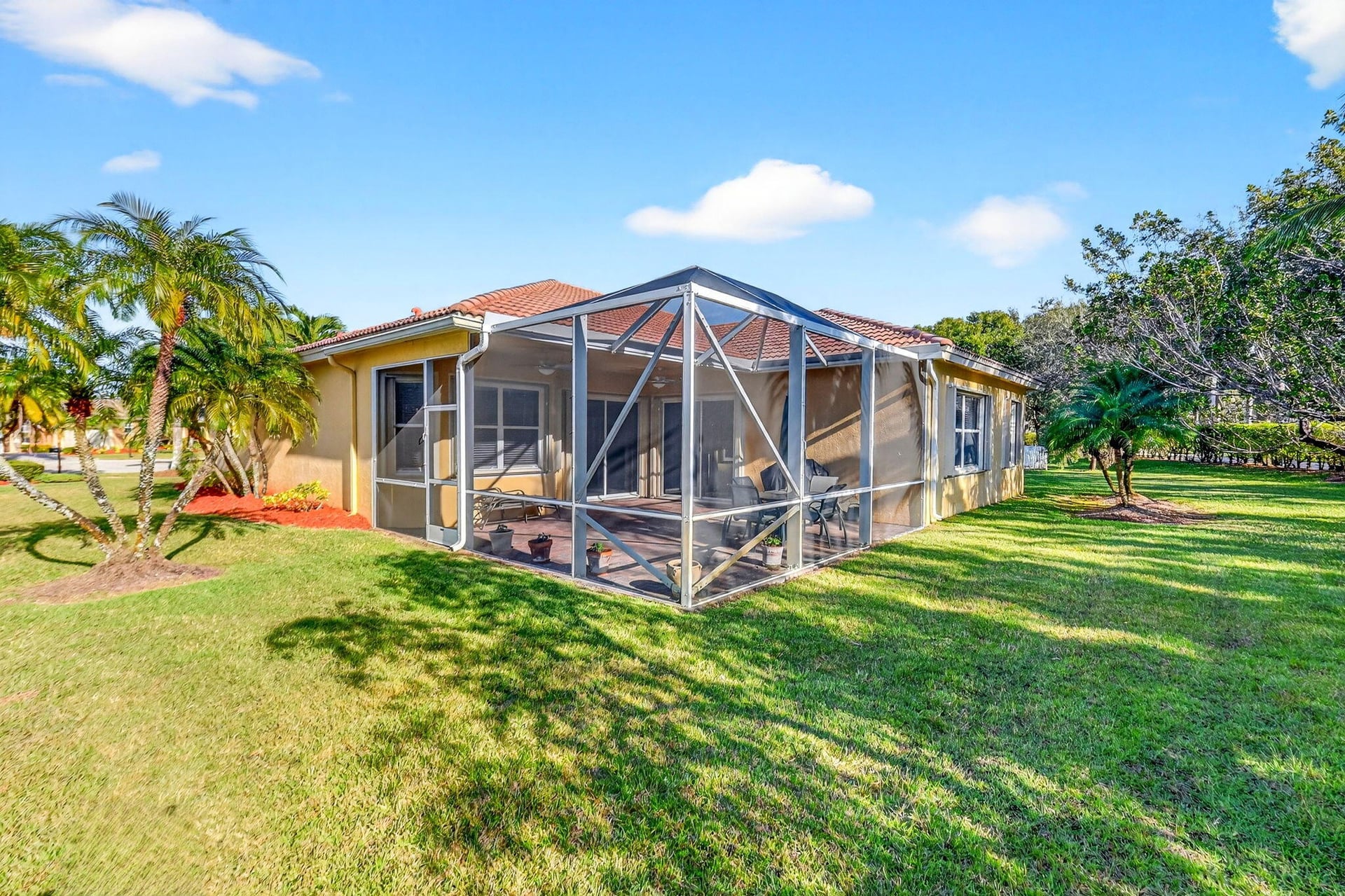 Residence photo 57