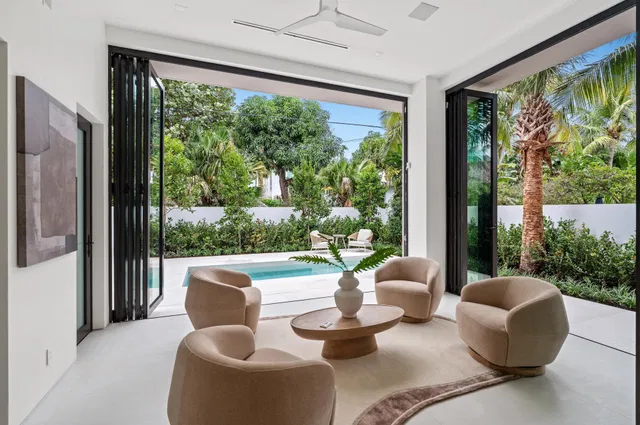 Palm Trail Delray Beach Residence photo 36