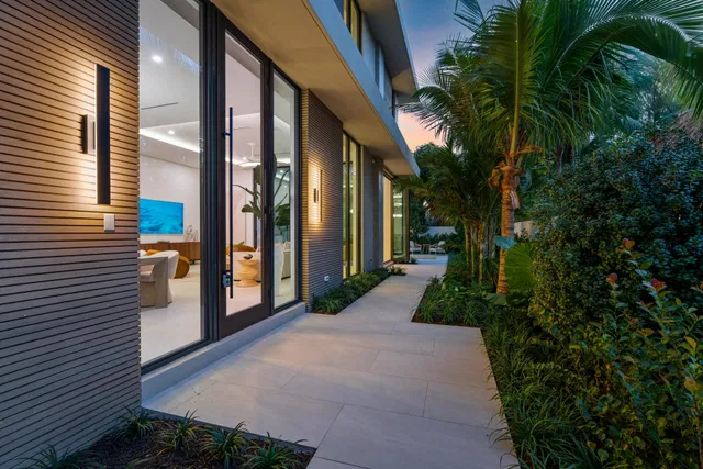 Palm Trail Delray Beach Residence photo 41