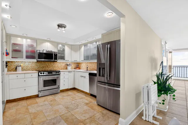 Unit 5020 photo 23