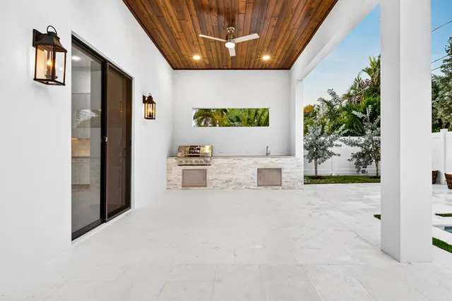 SoSo West Palm Beach Residence photo 15
