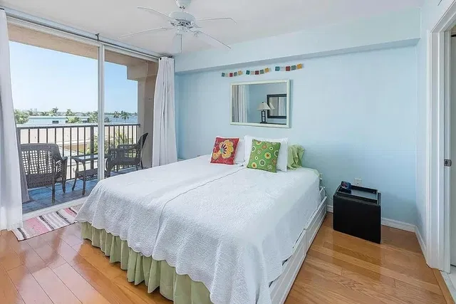 Flagler Pointe Unit 538 photo 6