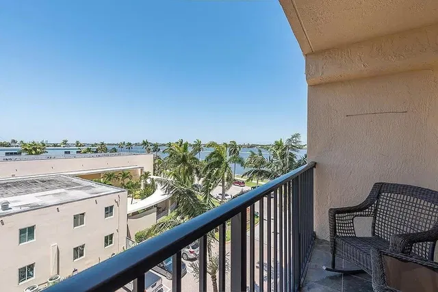 Flagler Pointe Unit 538 photo 8