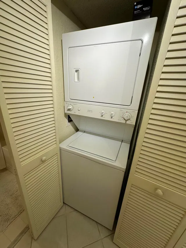 Flagler Pointe Unit 538 photo 9